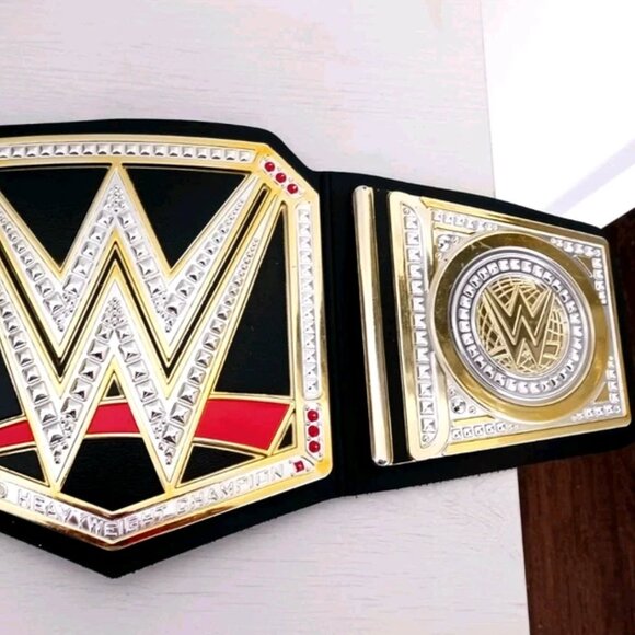 WWE World Heavyweight Champion Belt Toy Replica 2014 Mattel - Picture 2 of 4